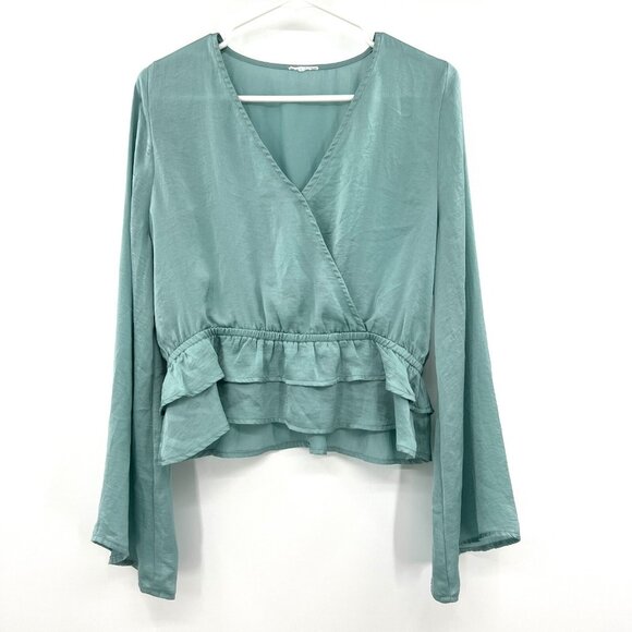 Sadie & Sage Aqua Satin Bell Sleeve Top Women's Large - Picture 1 of 4